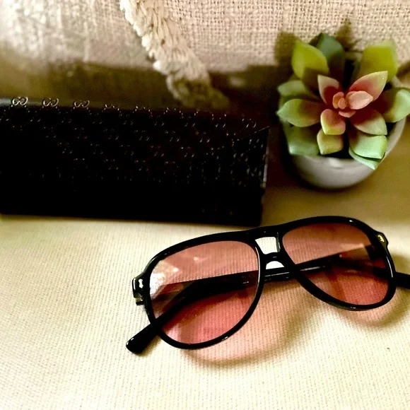 Gucci GG1044O 001 Men’s Aviator Sunglasses - Picture 2 of 14